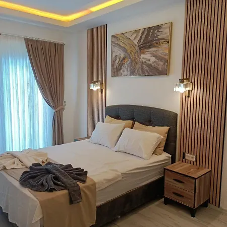 Defne Hotell *